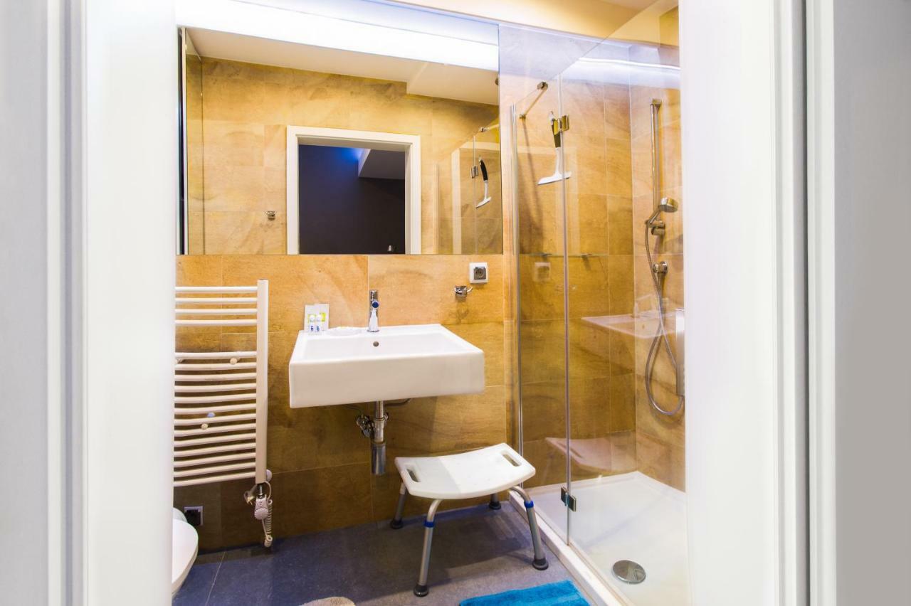 Apartament Blue I Grey Na Klifie Ustronie Morskie Esterno foto